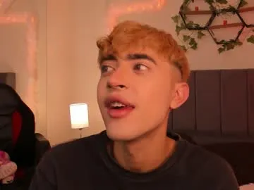 boysgang_sex – webcam model profile photo Image 7