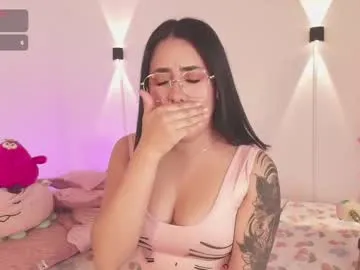 SkyLumen – webcam model profile photo Image 11