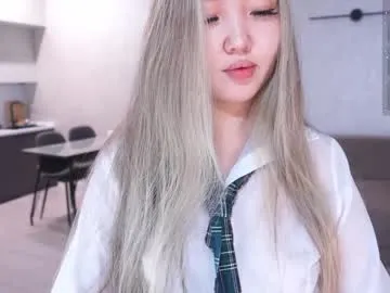 CassieGil – webcam model profile photo Image 5