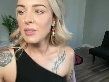 AmyBelmontt – webcam model profile photo Image 13