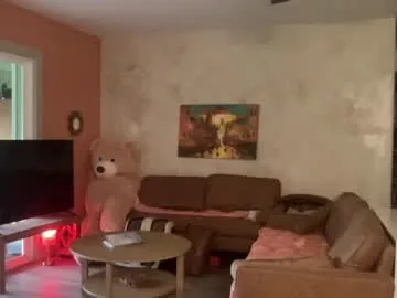 AdaraMillss – webcam model profile photo Image 16