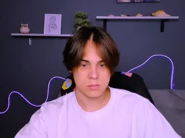 kai101010 – webcam model profile photo Image 18