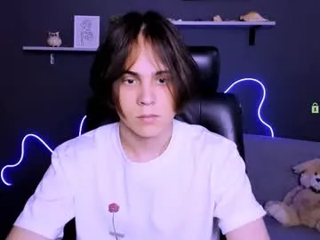 kai101010 – webcam model profile photo Image 2