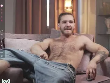 ChloeeGill – webcam model profile photo Image 12