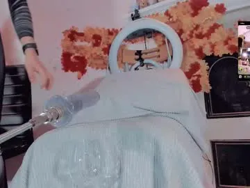 alanna_Micheles – webcam model profile photo Image 13