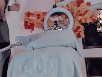 alanna_Micheles – webcam model profile photo Image 14