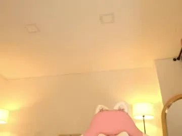 SkyLumen – webcam model profile photo Image 16