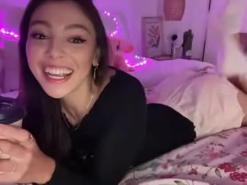 SophieBlaake – webcam model profile photo Image 15