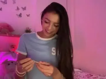 SophieBlaake – webcam model profile photo Image 8