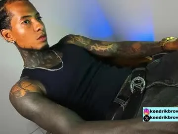 AntonioWest – webcam model profile photo Image 15