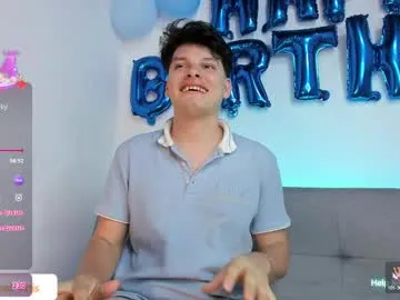 ZaraReyes – webcam model profile photo Image 18