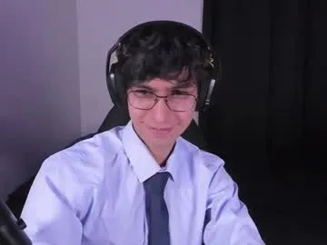 Juhone – webcam model profile photo Image 15