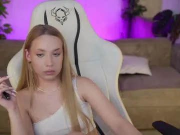 Just_Sophia_ – webcam model profile photo Image 10