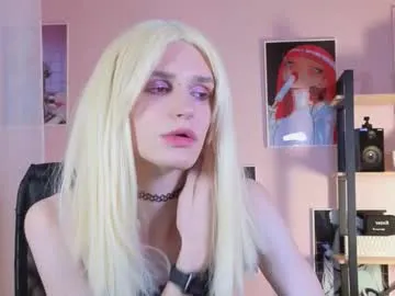 bathory_vamps – webcam model profile photo Image 10