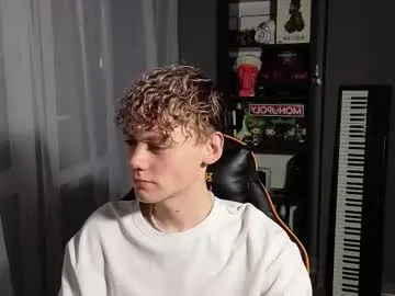 leo_wildd – webcam model profile photo Image 15