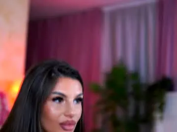 SkyLumen – webcam model profile photo Image 7