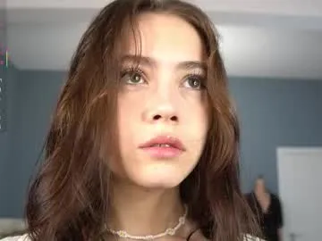 MIZUKI88888 – webcam model profile photo Image 17