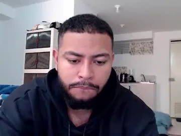 midgettripod1 – webcam model profile photo Image 15