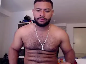 midgettripod1 – webcam model profile photo Image 6