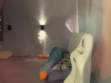 ZoeMurphy – webcam model profile photo Image 17