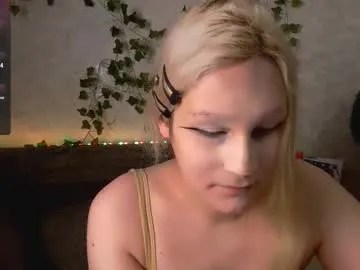 ZoeMurphy – webcam model profile photo Image 8