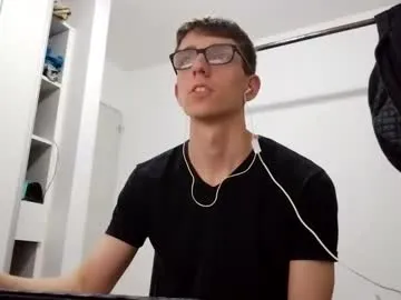 CinthiaCM – webcam model profile photo Image 13