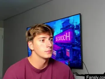 GiaMazzon – webcam model profile photo Image 19