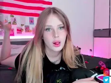 KataGarcia – webcam model profile photo Image 16