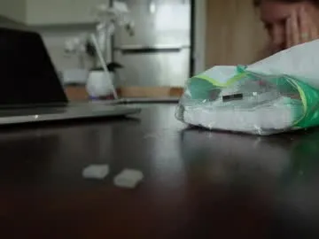 IrisWain – webcam model profile photo Image 12