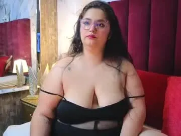 CassieGil – webcam model profile photo Image 4