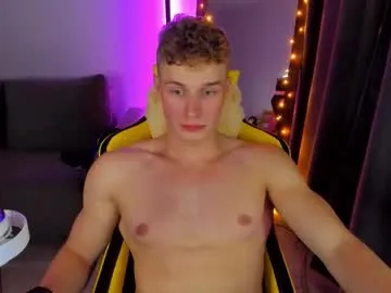 alphazack14 – webcam model profile photo Image 13