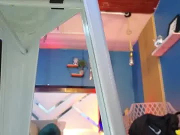 AmyBelmontt – webcam model profile photo Image 14