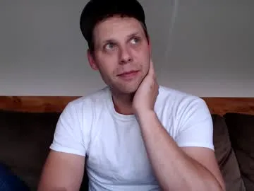 SkyLumen – webcam model profile photo Image 8