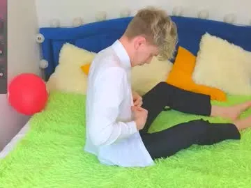 AmyBelmontt – webcam model profile photo Image 8