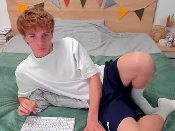 MavisReeve – webcam model profile photo Image 10