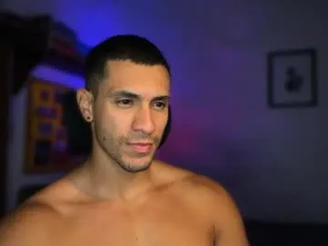 Daphne_Beaumont – webcam model profile photo Image 12