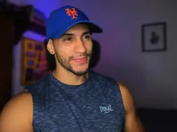 Daphne_Beaumont – webcam model profile photo Image 8