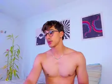 KeyriGonzalez – webcam model profile photo Image 12