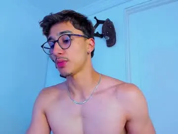 KeyriGonzalez – webcam model profile photo Image 9