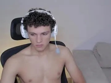 AvaHulww – webcam model profile photo Image 10