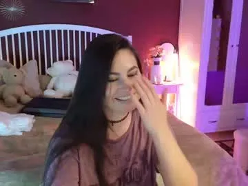 PaulinaSwift – webcam model profile photo Image 19