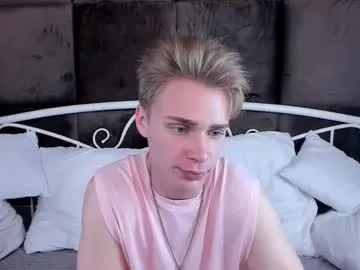 EmilyWeston – webcam model profile photo Image 12