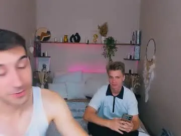 EmilyWeston – webcam model profile photo Image 7