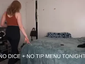 HugeTitties – webcam model profile photo Image 11