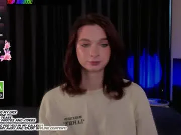 suchSHAbitch_ – webcam model profile photo Image 12