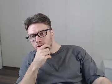 ZoeVillalobos – webcam model profile photo Image 2