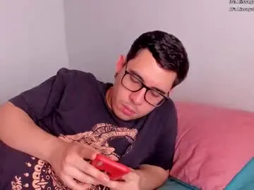 Lololevy – webcam model profile photo Image 16