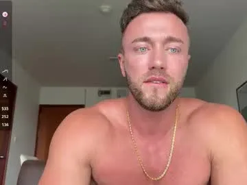 JadeMartinelli – webcam model profile photo Image 5