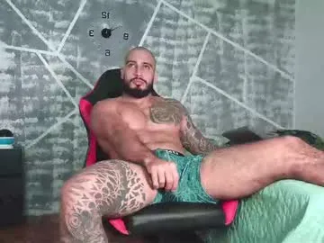 GiaRos – webcam model profile photo Image 17