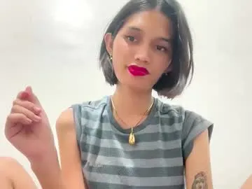 NinaFontana – webcam model profile photo Image 17